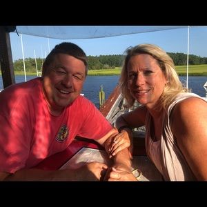 Meet your Posher, Debbie